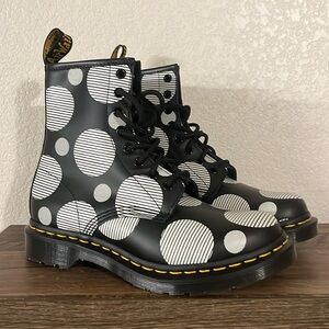 Dr. Martens 1460 Polka Dot Smooth Leather Lace Up Boots size 7